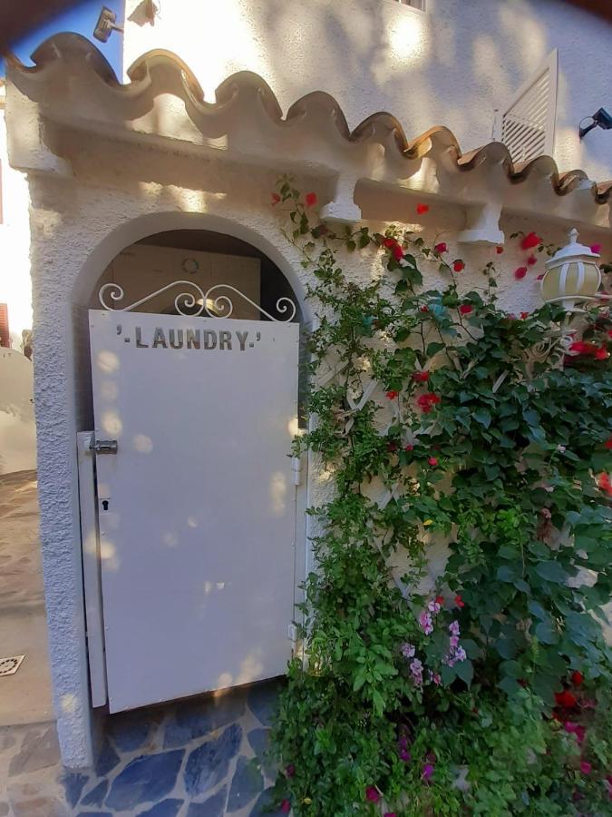 House In The Center Of Albir, 2 Min Walk From The Beach アルビール エクステリア 写真