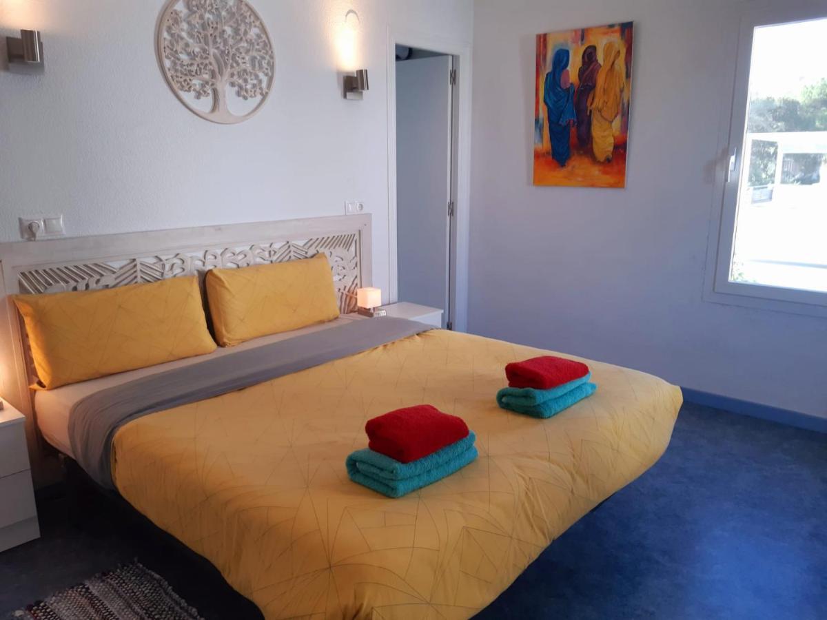 House In The Center Of Albir, 2 Min Walk From The Beach アルビール エクステリア 写真